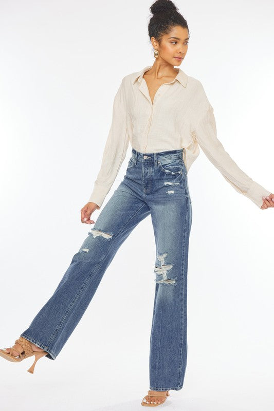 Ultra High-Rise Distressed 90s Flare